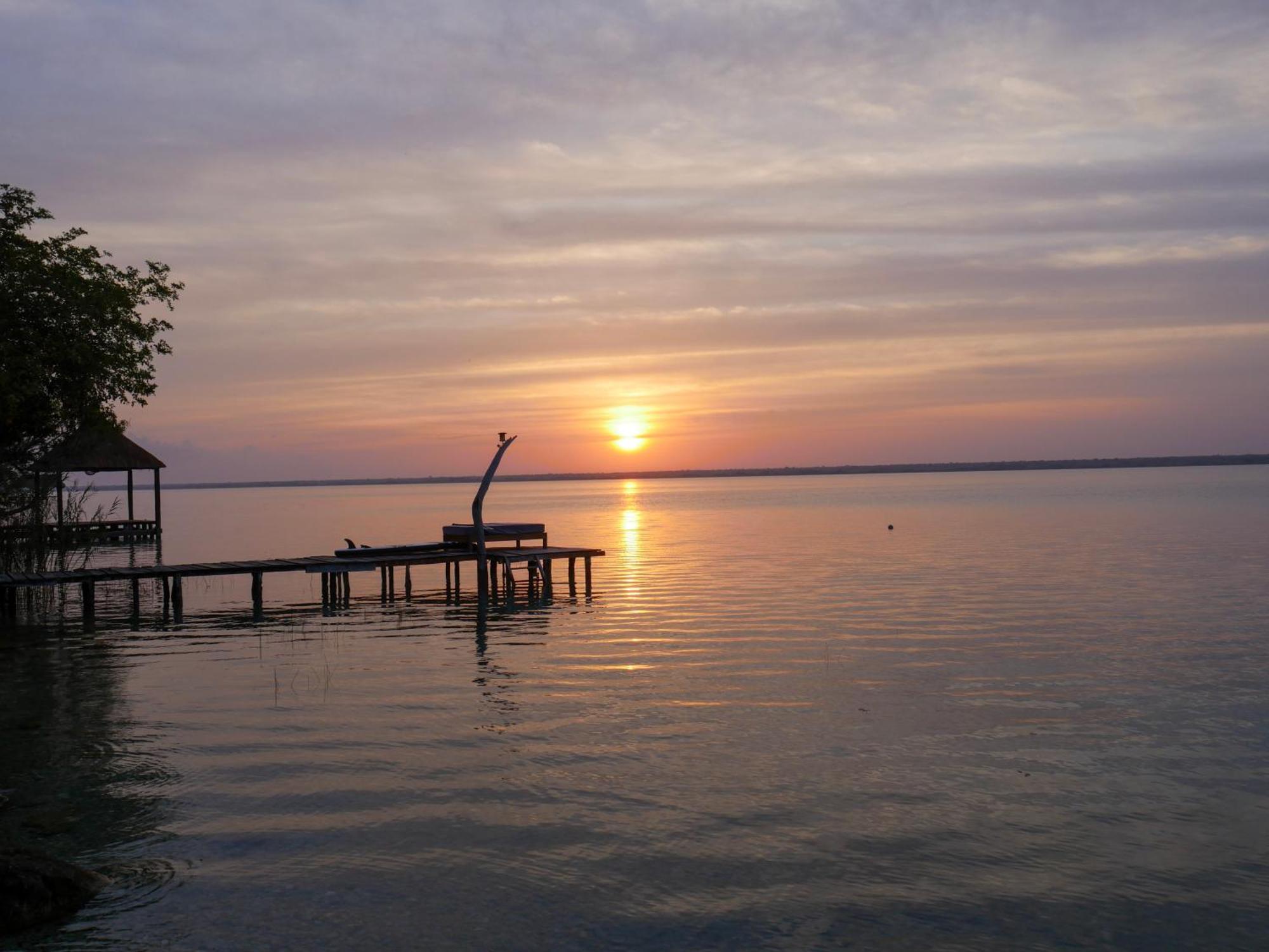 Villa Santuario Lake Front Oasis Bacalar Buitenkant foto